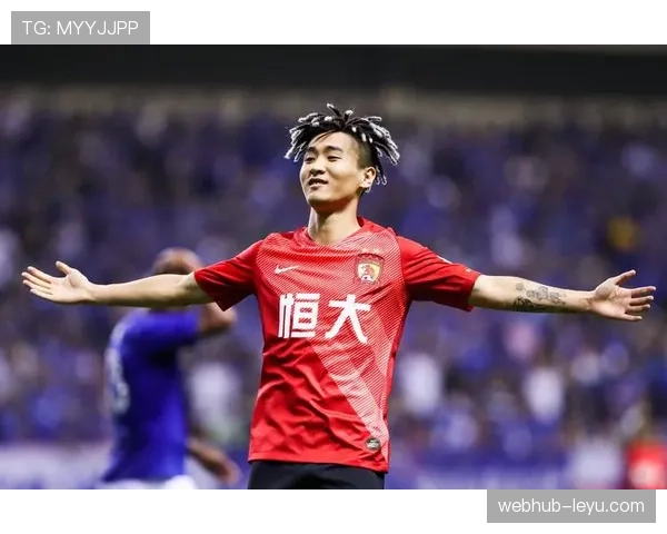 韦世豪闪耀主场，广州队再添进球表现抢眼