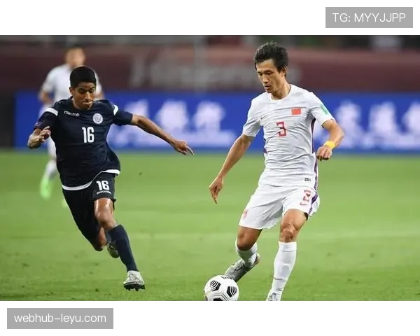 马赛边路进攻火力全开,战术亮点引热议 马赛边路进攻火力全开,战术亮点引热议