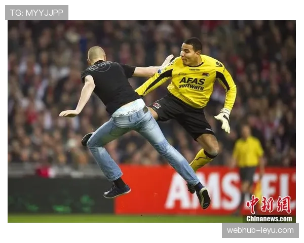 门将持球规则全解析:哪些行为会被判为违例? 门将持球规则全解析:哪些行为会被判为违例?